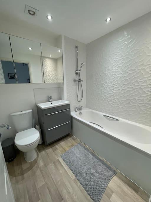 Apartment Second